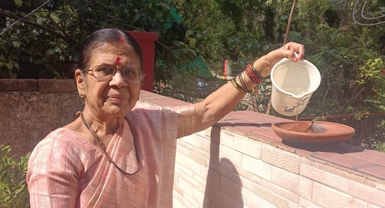 Women power club द्वारा भीषण गर्मी में पक्षियों के लिए सेवा अभियान