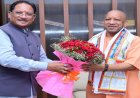 बस्तर पहुंचे योगी आदित्यनाथ, मध्य क्षेत्रीय परिषद की बैठक में होंगे शामिल