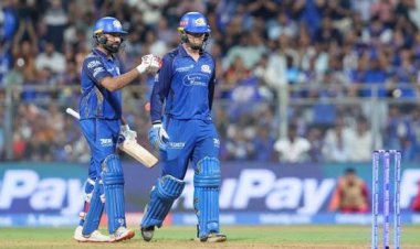 वानखेड़े में रिकॉर्ड तोड़ जीत: रोहित और रिकेटसन के तूफान में उड़ा लखनऊ, मुंबई की ऐतिहासिक सफलता