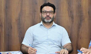 स्कूल शिक्षा सचिव डॉ. कमलप्रीत सिंह ने की विभाग की व्यापक समीक्षा