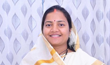 प्रधानमंत्री नरेंद्र मोदी के आह्वान से प्रेरित होकर मंत्री लक्ष्मी राजवाड़े ने छोड़ा विशेष प्रोटोकॉल वाहन