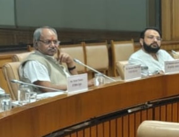 'विकसित भारत शिक्षा अधिष्ठान विधेयक, 2025' पर संयुक्त समिति की बैठक में सांसद बृजमोहन अग्रवाल ने दिए महत्वपूर्ण सुझाव