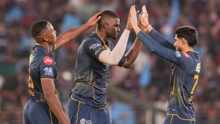 IPL 2026: गुजरात टाइटन्स की एकतरफा जीत, बेंगलुरु को 4 विकेट से हराया