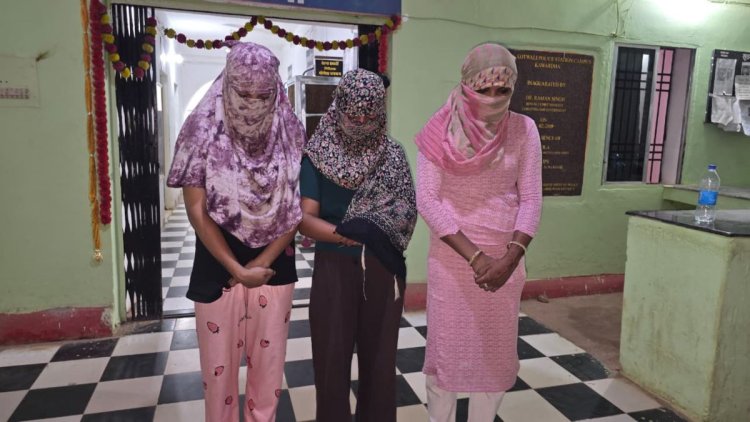 गुमशुदा युवती की तलाश में पुलिस की रेड, मकान से 3 युवतियां और युवक संदिग्ध हालत में मिले