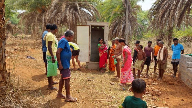 ग्रामीणों को स्वच्छता के प्रति किया जा रहा जागरूक