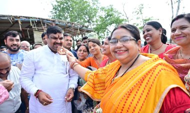 मंत्री गजेंद्र यादव ने जन्मदिवस पर मंदिरों में की पूजा-अर्चना, गौसेवा कर लिया आशीर्वाद
