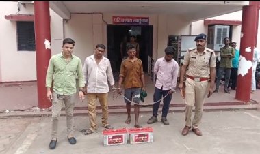 ई-रिक्शा बैटरी चोरी का खुलासा, चोरी और खरीदी में शामिल सभी गिरफ्तार