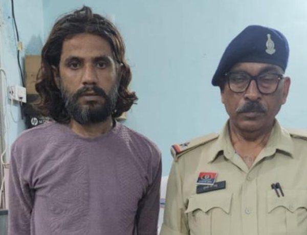 हिस्ट्रीशीटर गांजा बेचते गिरफ्तार,श्मशान घाट के पास कर रहा था सौदा