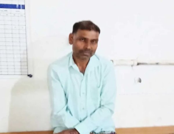 पारिवारिक विवाद बना खूनी संघर्ष, देवर ने भाभी और भतीजी की गला रेतकर की हत्या