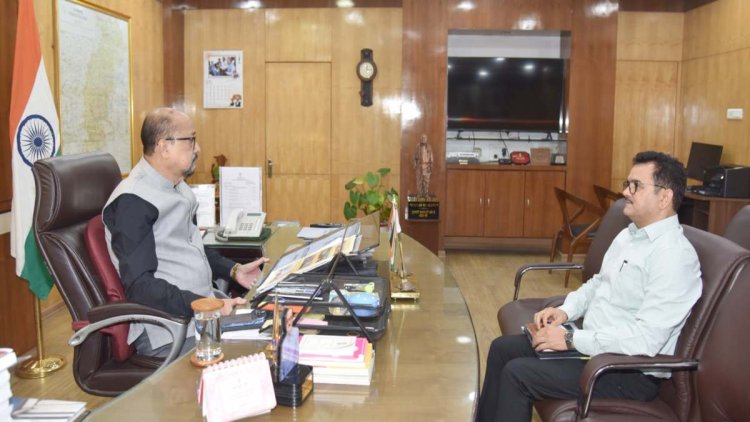अवैध रेत उत्खनन पर राज्यपाल सख्त, नदियों और जल संसाधनों की सुरक्षा के लिए दिए कड़े निर्देश