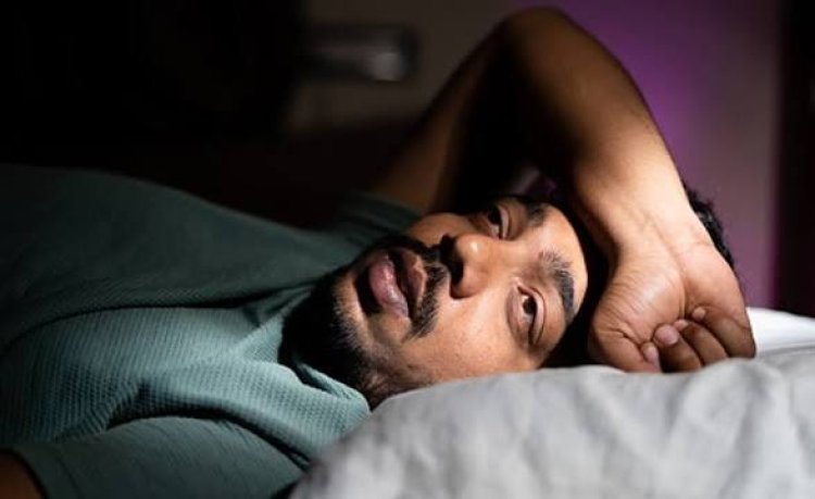 रात में नहीं आती अच्छी नींद? हार्वर्ड एक्सपर्ट के बताए इन 10 आसान तरीकों से सुधारें अपना 'स्लीप पैटर्न'