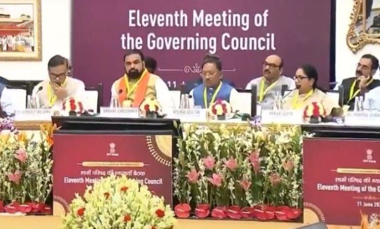 बस्तर के हर परिवार की आय 30 हजार रुपये मासिक करने का लक्ष्य, डेयरी, सिंचाई और पर्यटन पर रहेगा फोकस