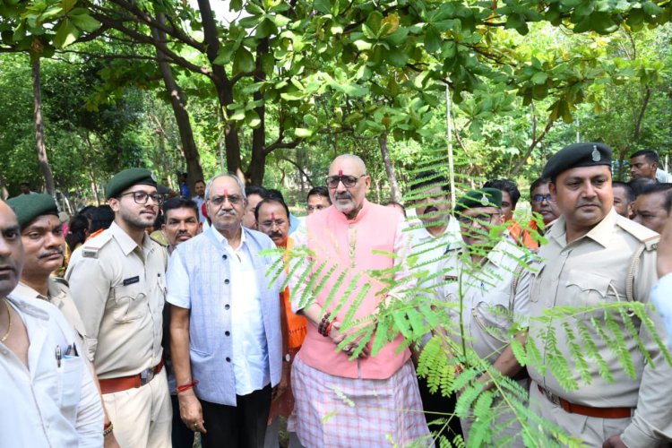 केंद्रीय मंत्री गिरिराज सिंह के रायपुर प्रवास पर सांसद बृजमोहन अग्रवाल के नेतृत्व में विभिन्न जनहितकारी कार्यक्रमों का आयोजन