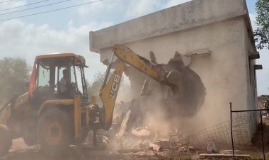 नकटी के बाद तूता गांव के 35 मकानों पर NRDA ने चिपकाया नोटिस, ग्रामीणों में मचा हड़कंप