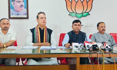 नकटी ग्राम में अतिक्रमण हटाने की कार्यवाही को लेकर कांग्रेस निम्न स्तरीय राजनीति कर रही है : डॉ. नवीन मार्कण्डेय 