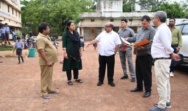बेहतर शिक्षा और सुदृढ़ व्यवस्थाओं पर जोर, खम्हारडीह विद्यालय का विधायक ने किया निरीक्षण