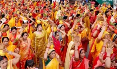 देवकीनंदन ठाकुर की कलश यात्रा में महिला श्रद्धालु बनीं चेन स्नेचरों का शिकार, 5 महिलाओं के गले से लाखों के जेवर पार