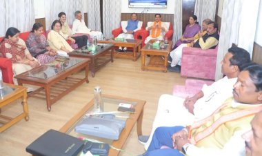 सीएम ने सांसदों से की विकास पर चर्चा