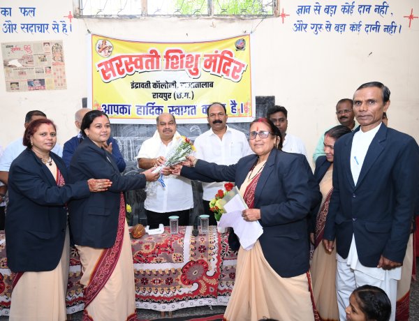 शाला प्रवेशोत्सव में विधायक पुरंदर मिश्रा ने बच्चों का किया आत्मीय स्वागत, शिक्षा को बताया राष्ट्र निर्माण का सबसे सशक्त माध्यम 