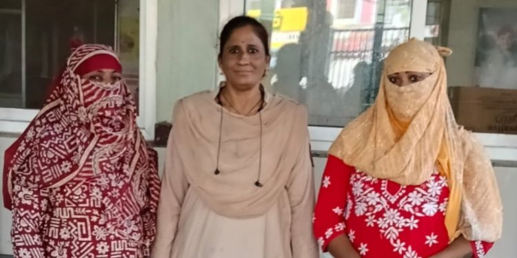 नशीला पदार्थ पिलाकर बनाए अश्लील फोटो-वीडियो,फिर 2.17 लाख रुपए की ब्लैकमेलिंग; रायपुर में 2 महिलाएं गिरफ्तार