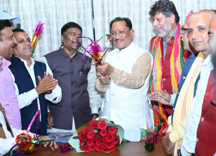 सीएम ने तुपकी चलाकर दी महाप्रभु जगन्नाथ को सलामी