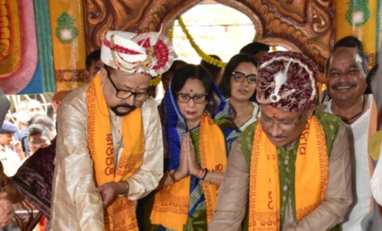 भव्य जगन्नाथ रथयात्रा निकली राज्यपाल और मुख्यमंत्री ने पूजा की 