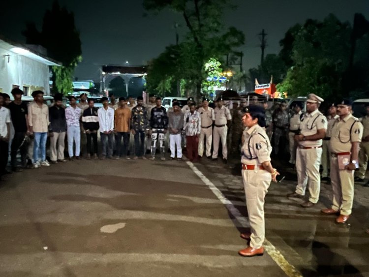 पुलिस का बड़ा सर्च ऑपरेशन: BSUP कॉलोनी के 200 से अधिक मकानों की जांच, किरायेदारों और संदिग्धों का किया सत्यापन 
