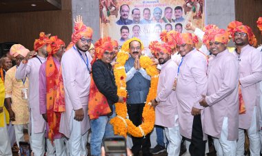 पीएम विश्वकर्मा योजना और छत्तीसगढ़ माटीकला बोर्ड से सक्षम बन रहे शिल्पकार : डिप्टी सीएम अरुण साव