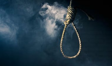 प्रेम संबंध टूटने के बाद अवसाद में आए डॉक्टर ने उठाया आत्मघाती कदम; इलाके में फैली सनसनी