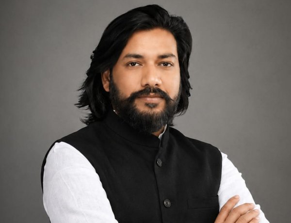 कुलगाम आतंकी हमले में दिवंगत सक्ती के श्रमिकों के परिजनों के साथ पूरी संवेदनशीलता से खड़ी है सरकार : मंत्री गुरु खुशवंत साहेब