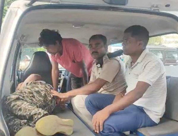 अवैध लकड़ी कटाई रोकने पर फॉरेस्ट गार्ड पर हमला, डंडे से पीटा; हालत गंभीर