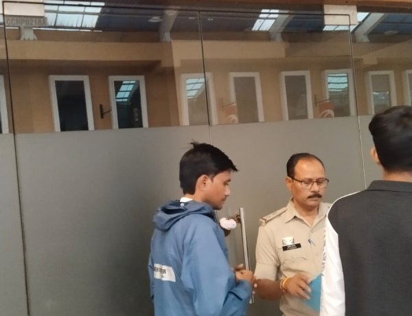 रायपुर के स्पा सेंटर्स में मिले थे आपत्तिजनक सामान, लाइसेंस की शर्तें तोड़ने पर 2 सेंटर सील