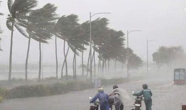 भारी बारिश के चलते धमतरी में स्कूल कॉलेज बंद