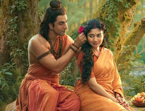 डॉ. कुमार विश्वास का नया गीत 'जय जय राम' लॉन्च होते ही सोशल मीडिया पर छाया: चंद घंटों में वायरल हुआ भक्ति भाव से सराबोर ट्रैक