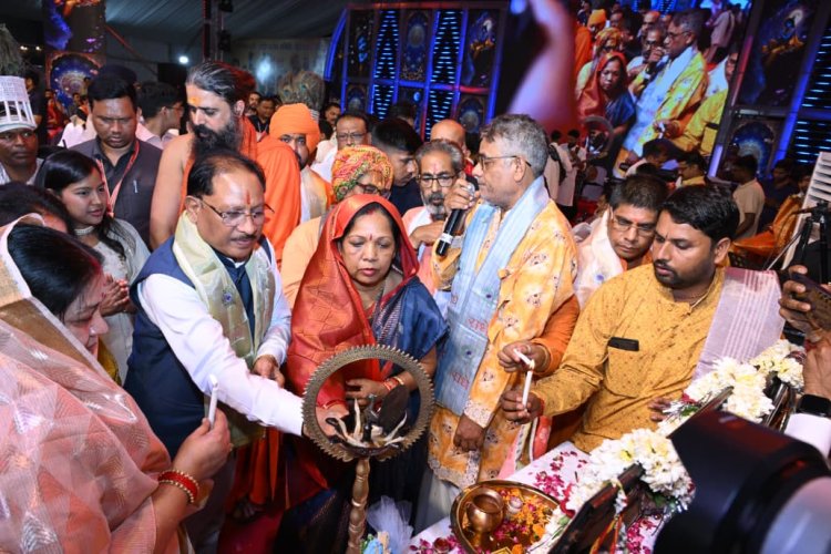 गुढ़ियारी अवधपुरी मैदान के विशाल दही हांडी उत्सव में  शामिल हुए मुख्यमंत्री, गोविंदाओं की टोलियों का बढ़ाया उत्साह