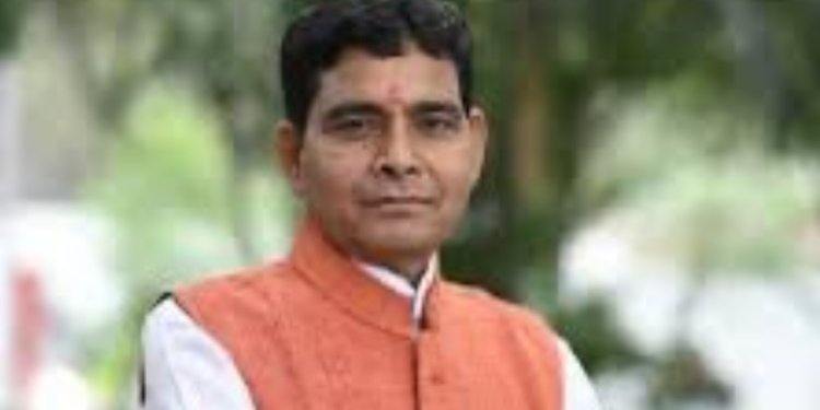 सेवा संकल्प अभियान को सफल बनाने प्रदेशभर में तैयारियां तेज,मंत्री टंकराम वर्मा ने की समीक्षा