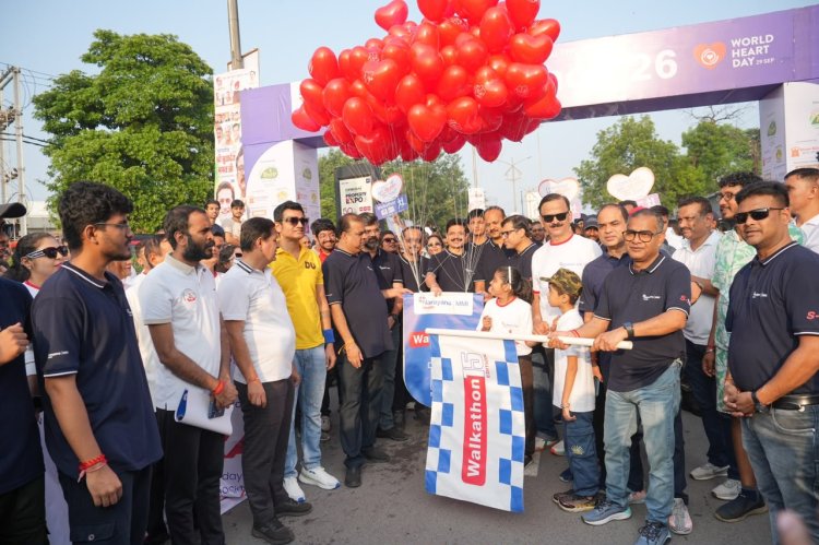 रायपुर में एमएमआई नारायणा हॉस्पिटल के 15वें वॉकाथॉन में 5,000 लोगों ने लिया हिस्सा