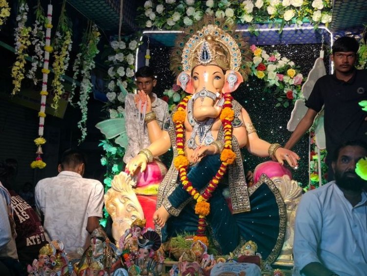 आज रात जागेगी राजधानी निकलेंगी विसर्जन झांकियां, शारदा चौक से महादेव घाट तक जाएगी