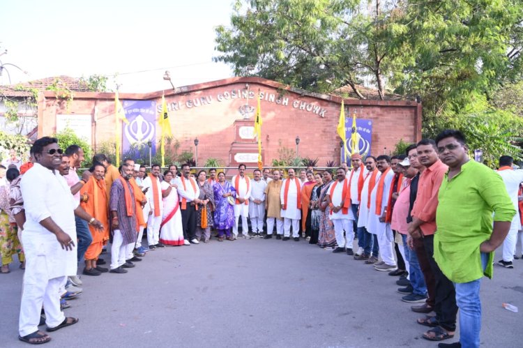 नशामुक्ति के संदेश के साथ पांचवें दिन भी जारी रही पदयात्रा, विधायक पुरन्दर मिश्रा ने किया जनसंवाद