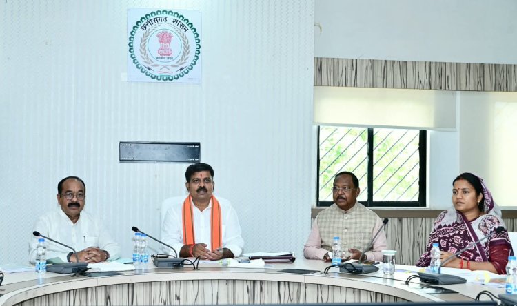 उप मुख्यमंत्री विजय शर्मा की अध्यक्षता में हुई राजनीतिक प्रकरण वापसी समिति की महत्वपूर्ण बैठक