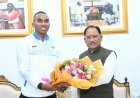 मुख्यमंत्री साय से एशियन गेम्स के कांस्य पदक विजेता एथलीट अनिमेष कुजूर ने की सौजन्य मुलाकात