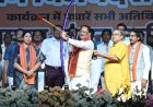 मुख्यमंत्री साय ने रायपुर के ऐतिहासिक डब्ल्यूआरएस मैदान में किया रावण, कुंभकर्ण और मेघनाद के पुतलों का दहन