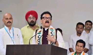 कांग्रेस के प्रदेश प्रभारी सुखदेव भगत सात से नौ तक बस्तर में
