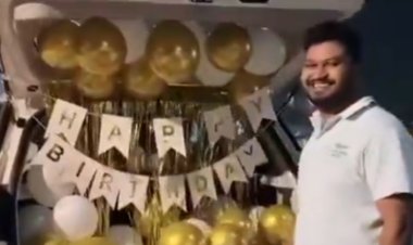 अभनपुर के नायब तहसीलदार का बीच सड़क पर बर्थडे सेलिब्रेशन और आतिशबाजी का वीडियो हुआ वायरल, उठे सवाल