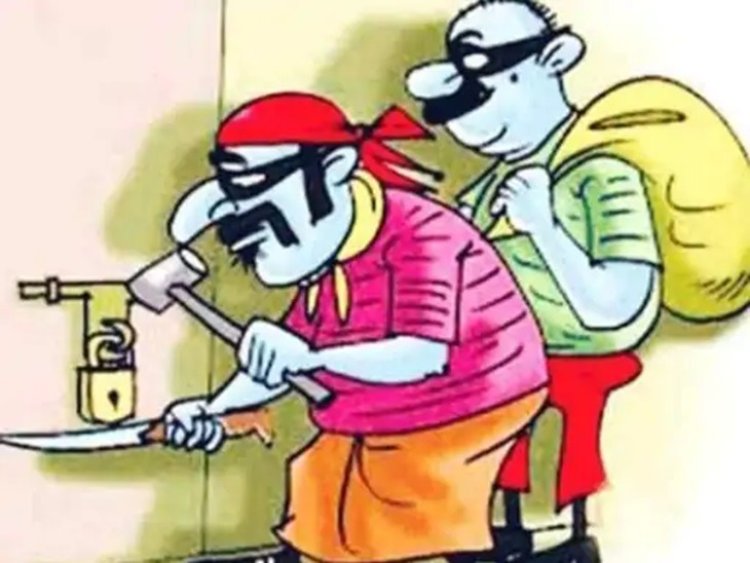 बिलासपुर में तीजा पर गांव गई महिला के घर 6 लाख से अधिक की चोरी: अलमारी तोड़कर उड़ाए सोने-चांदी के जेवर और नकदी