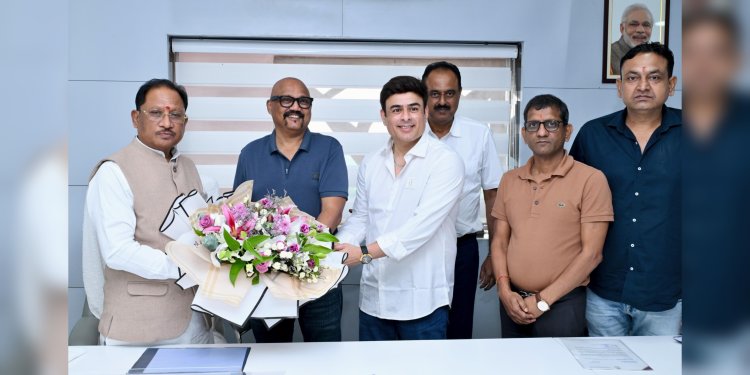 रायपुर के भारत- जिम्बाब्वे महिला T-20 मैचेस में महिलाओं को फ्री एंट्री, मुख्यमंत्री के सुझाव पर छत्तीसगढ़ स्टेट क्रिकेट संघ की सहमति