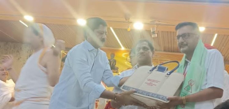 रायपुर के पं. नितिन जैन को राष्ट्रीय मंच पर मिली ‘प्रतिष्ठा प्रशिक्षु’ की उपाधि